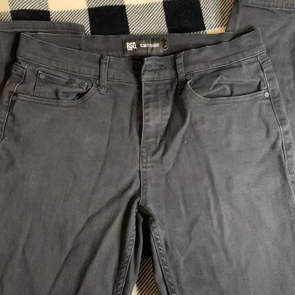 RSQ from Tillys size 31x30 - Picture 2 of 3